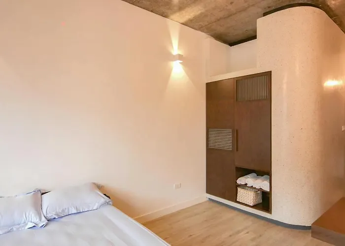 H&A Homestay - 40M, New Built, Center Location, Quiet Place, Full Facilities
